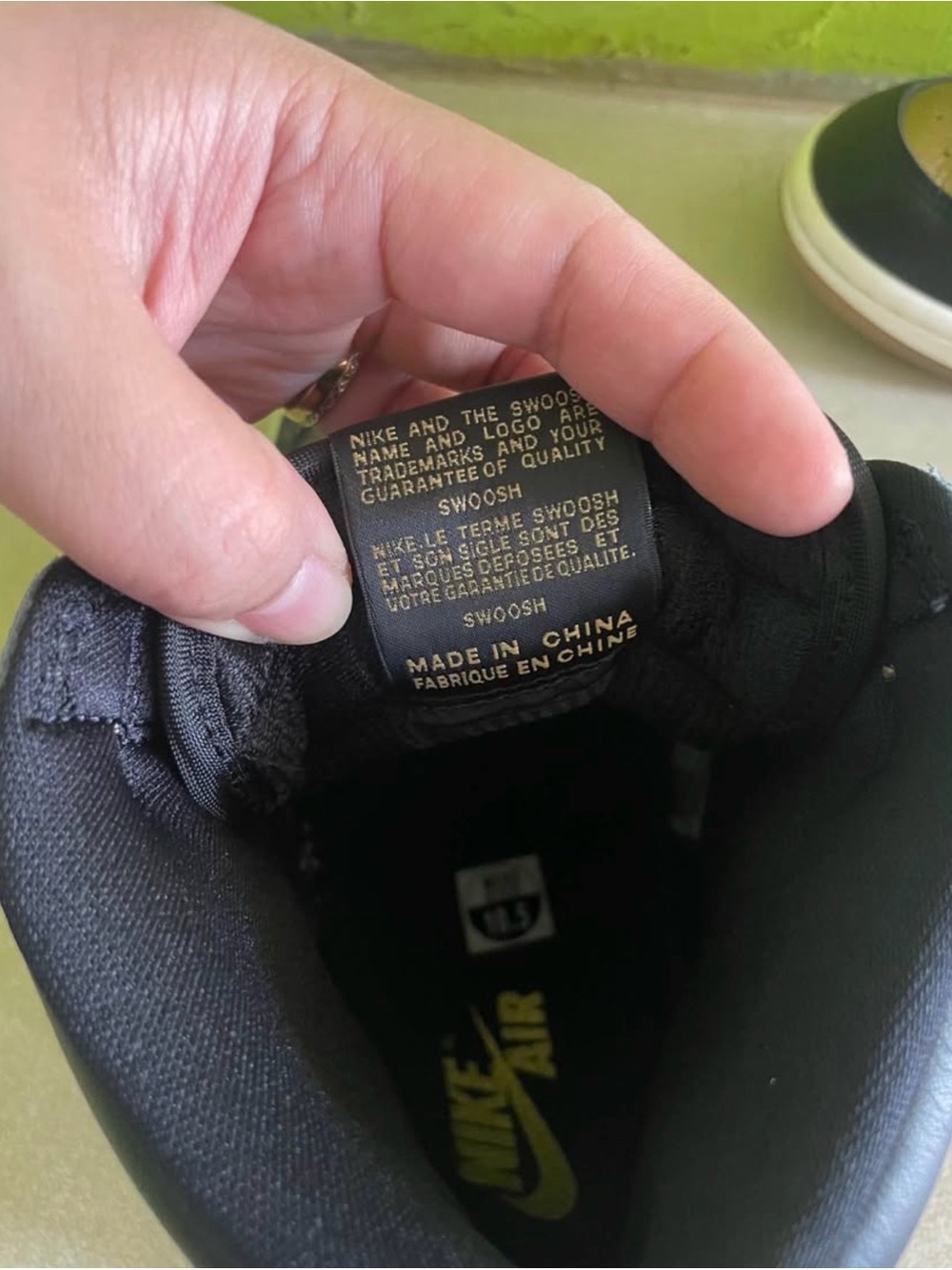 Air Jordan 1 Retro High OG "Black Metallic Gold", US MENS 10.5 - Picture 7 of 9